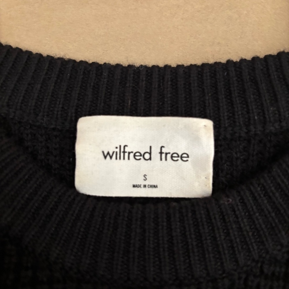 Aritzia Wilfred Free Hillside Sweater Black 100% Wool Crewneck Waffle Knit S - Picture 8 of 13